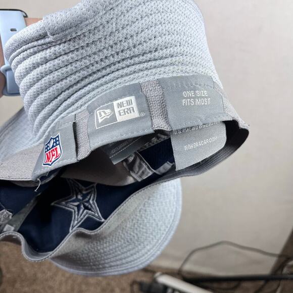 NFL Dallas Cowboys New Era men's one size bucket hat with colors and logo - Picture 2 of 5